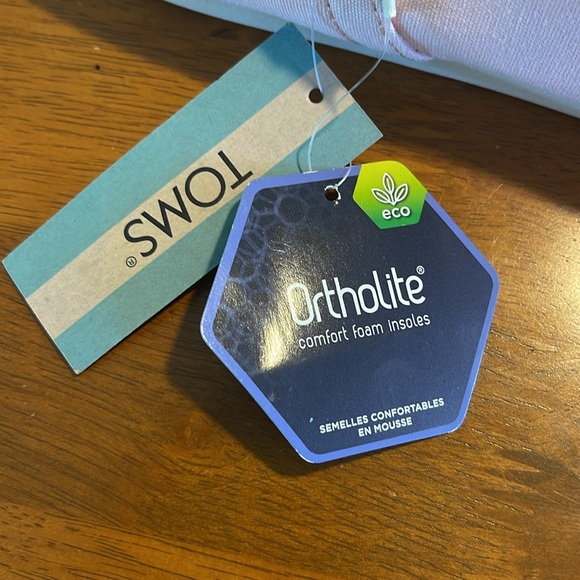 Toms Light Pink w/pineapple “Good Vibes” Slip-on shoes Loafers Beach New… - Picture 8 of 8